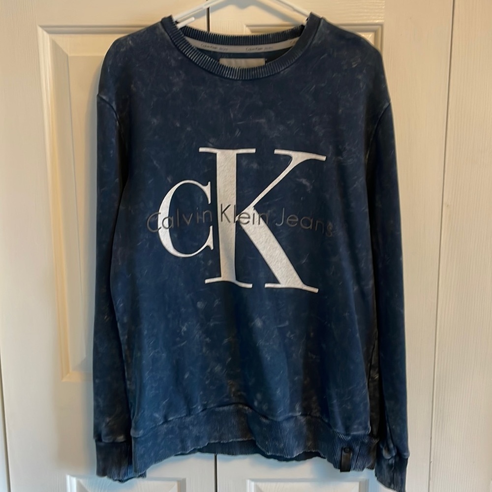 Calvin Klein Sweater